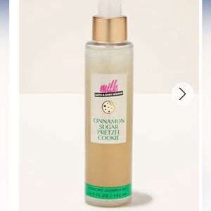 Bath & Body Works Cinnamon Sugar Pretzel Cookie Diamond Shimmer Mist